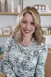 picture of Rise Integrative Therapy and pilates instructor holly

