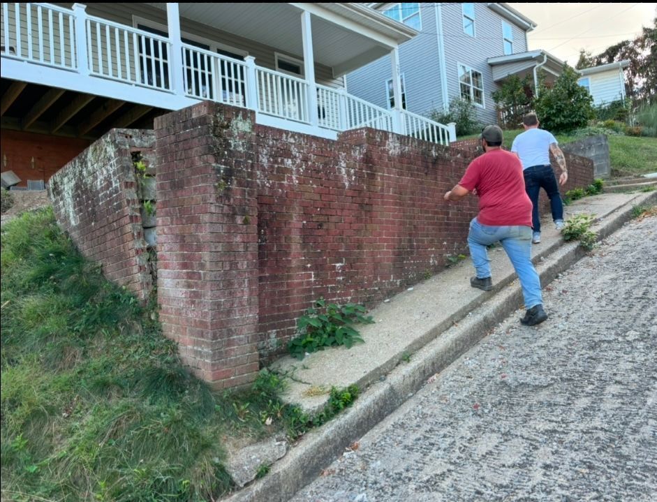 Before Retaining Walls image | Morgantown, WV | Barclay Construction LLC Before Retaining Walls img | Morgantown, WV | Barclay Construction LLC