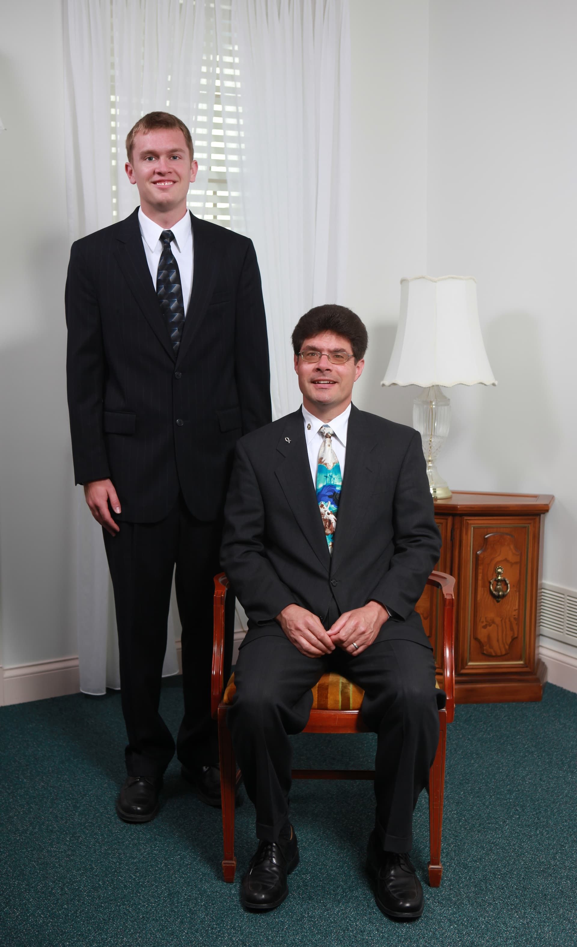 Slater Funeral Home Brentwood - s04b92g