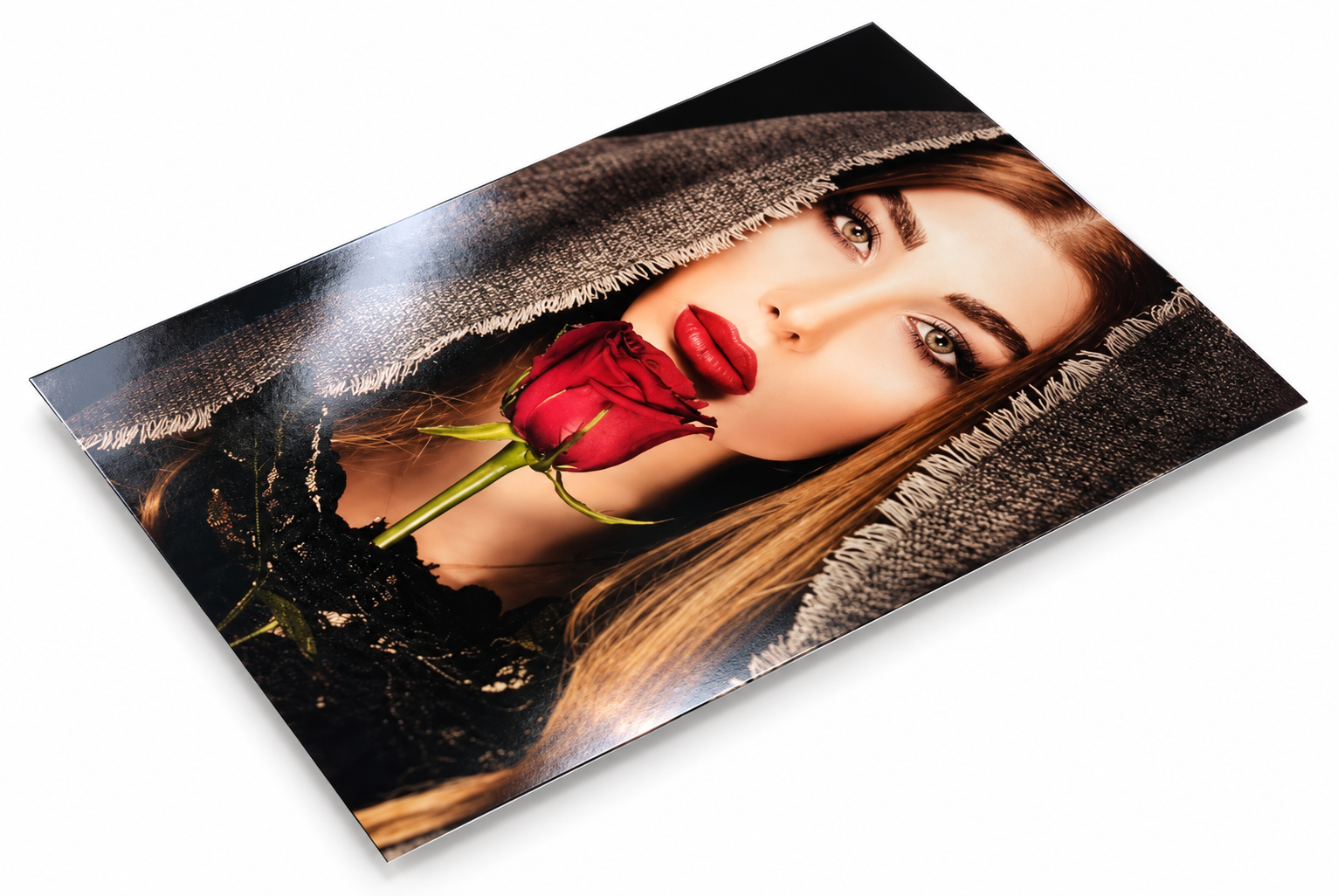 Printare poze 10x15 cm pe hârtie foto profesională, comandă online direct de pe telefon cu livrare oriunde în România