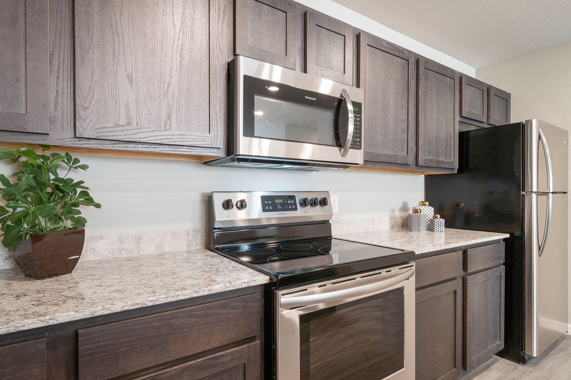 Modern Amenities The Reserve at Tontitown Apartments