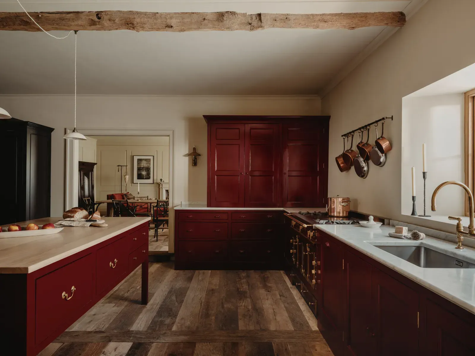 Island unit
painted swindon
kitchens
oak worktop
traditional
table stools