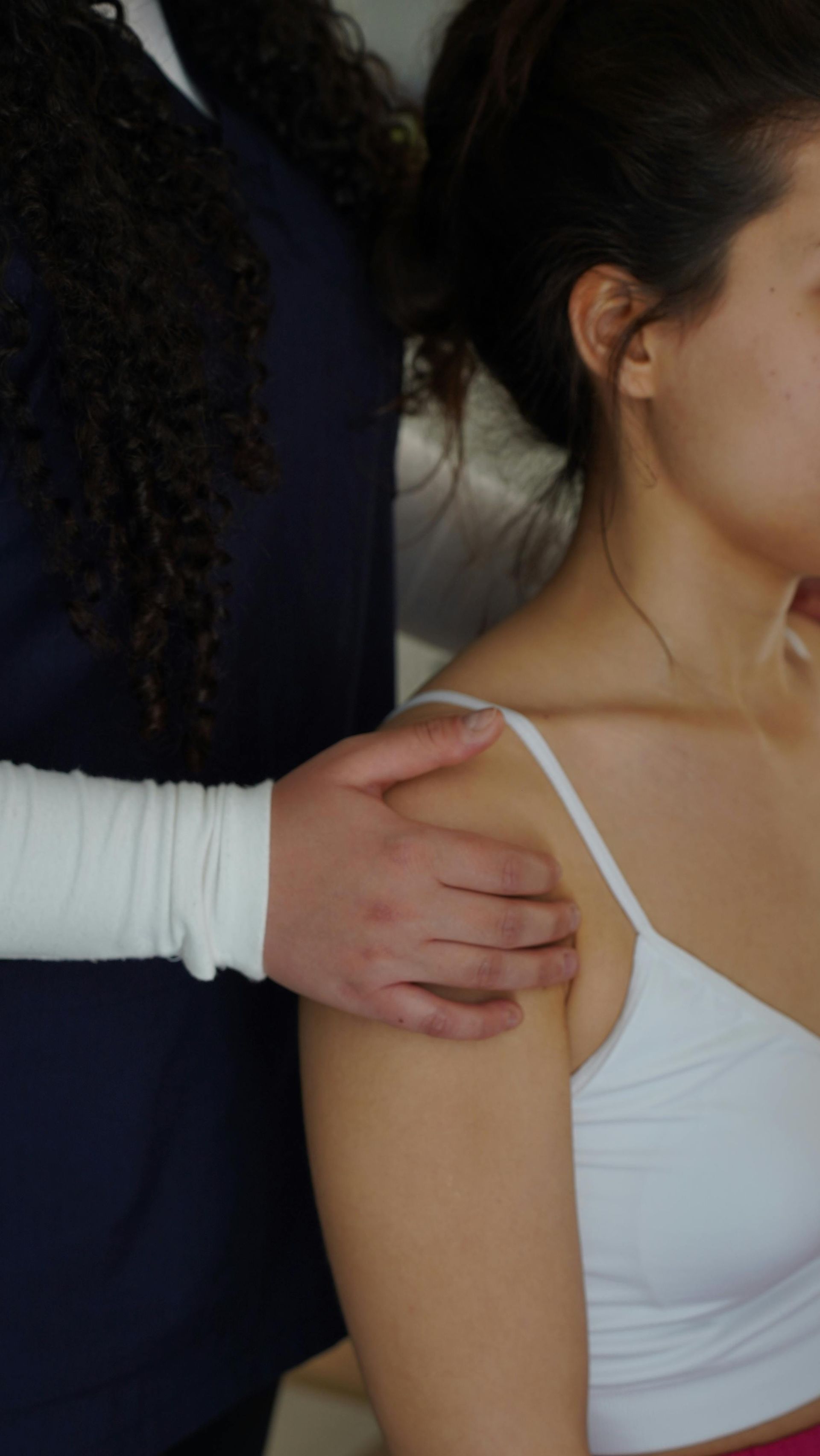 Shockwave therapy for shoulder and rotator cuff pain at Hove Shockwave clinic in Hove