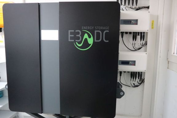 E3DC Hauskraftwerk (Wechselrichter mit Batteriespeicher)