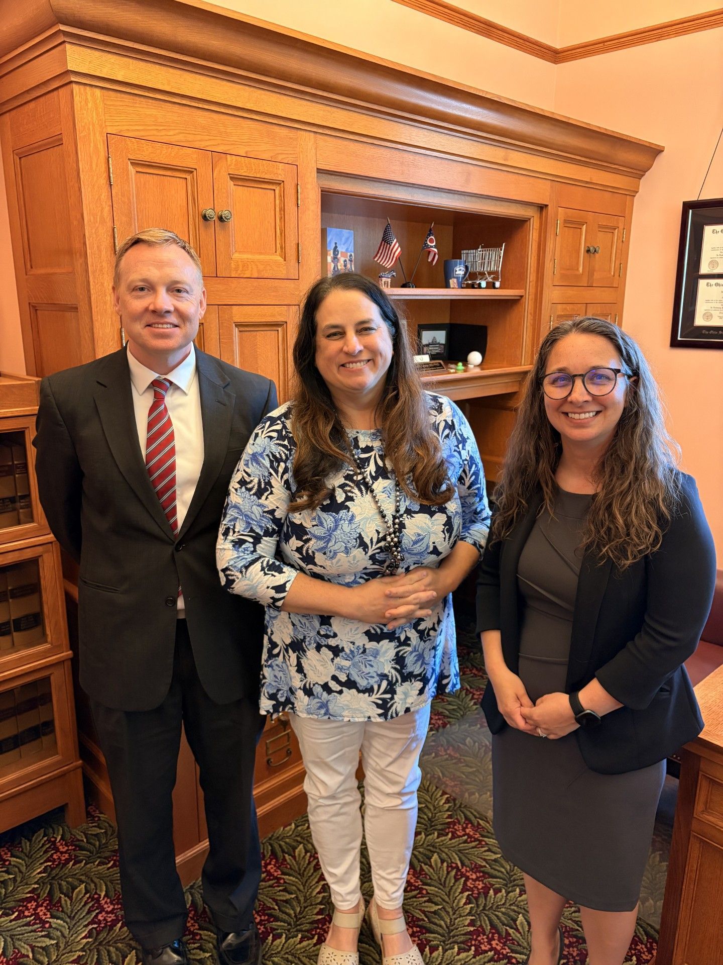 Legal Aid of Southeast and Central Ohio advocates Pat Skilliter and Melissa Skilliter meet with State Senator Beth Liston
