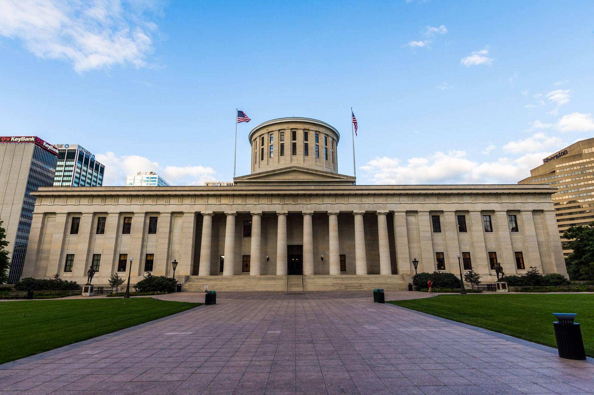 Photo of Ohio Statehouse