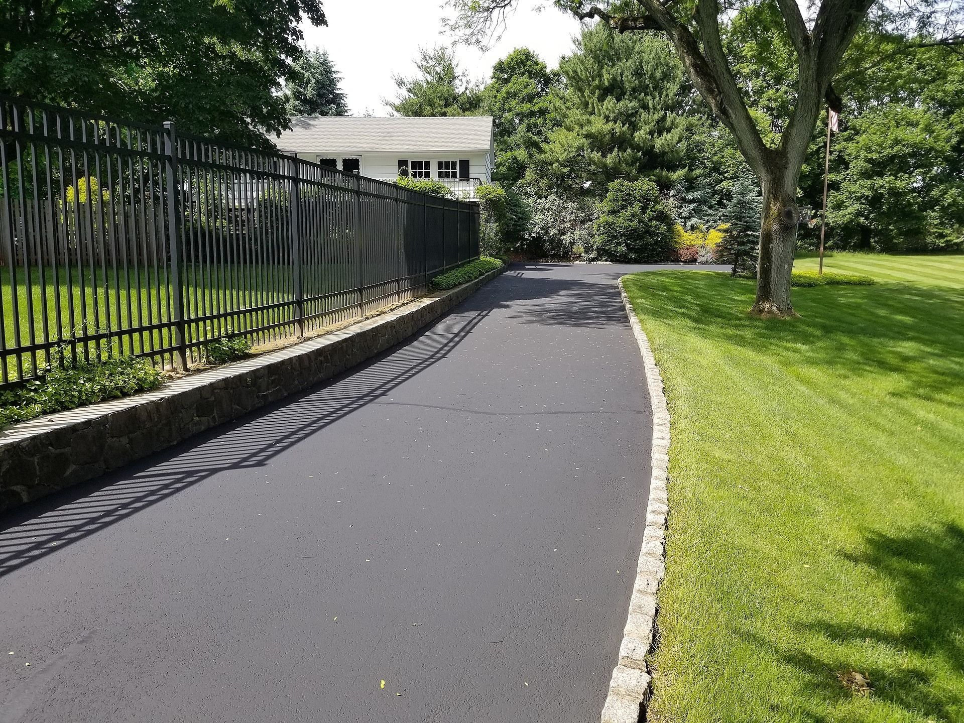 NextGen Great Sealcoating Driveway