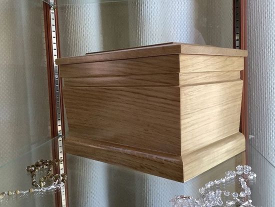 urna cineraria in legno pregiato