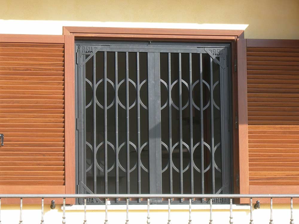Grate di sicurezza a Roma Eur