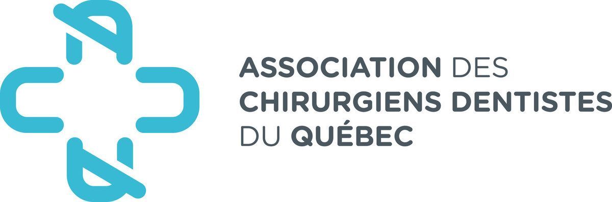 Logo de l’Association des chirurgiens dentistes du Québec, en bleu et gris, avec symbole médical stylisé.