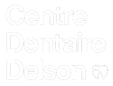 Logo blanc du Centre Dentaire De Son, avec une icône de dent.