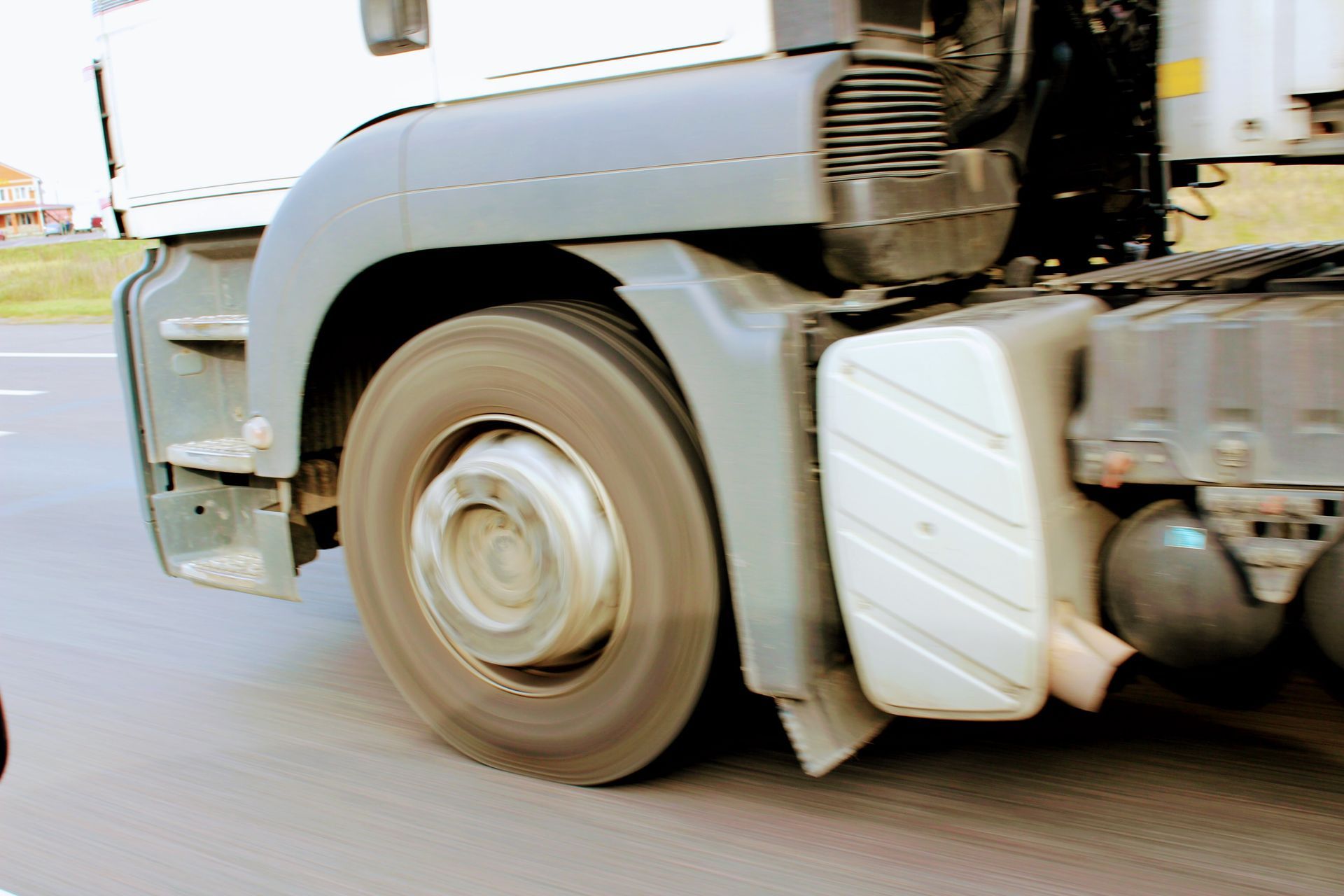 Close-up of a semi-truck's tire and wheel, Georgia truck accident cases.