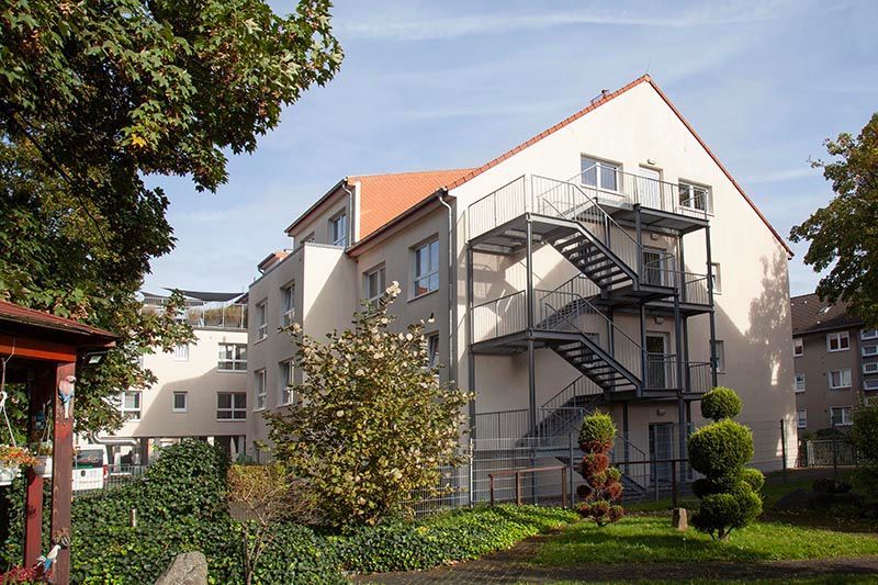 Altenheim, Seniorentreff am Buschkämpen in Oberhausen-Osterfeld, Seitansicht