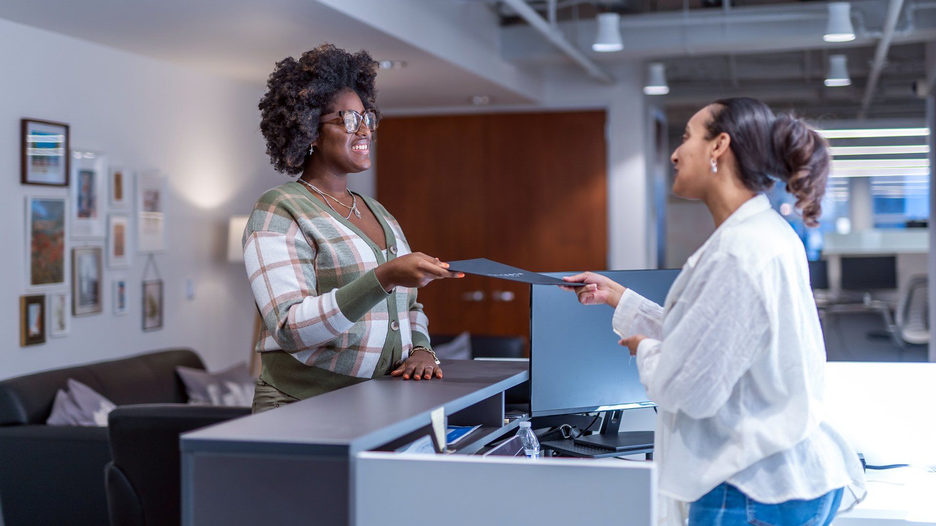 esperson flex front desk