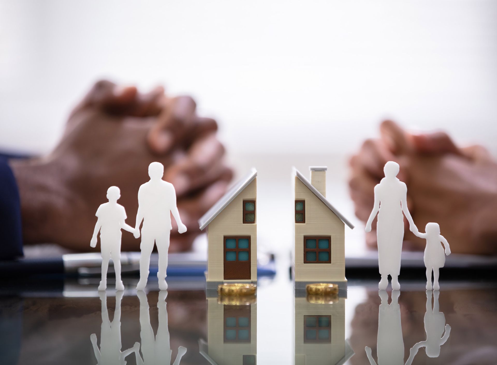 Wife And Husband Splitting Children And House — Fairlawn, OH — Susan Lax Law Office Family Property Division During Divorce