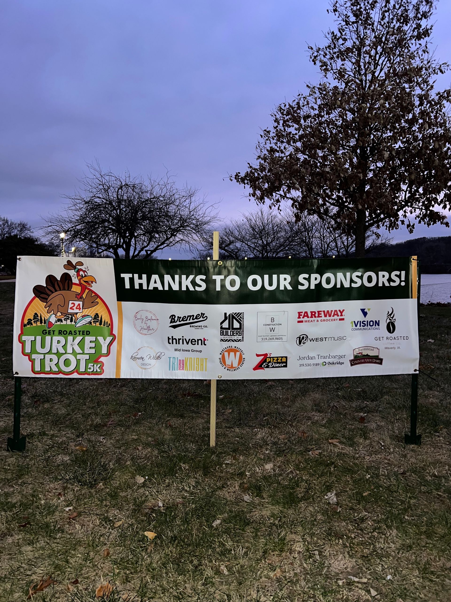 A sign that says thanks to our sponsors on it