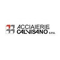 Logo di Acciaierie Calvisano SPA in nero, rosso e grigio su sfondo bianco.