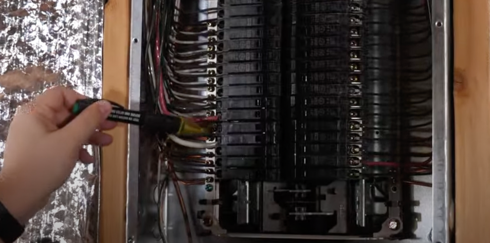 circuit breaker diagnose and repair in Frederick, MD