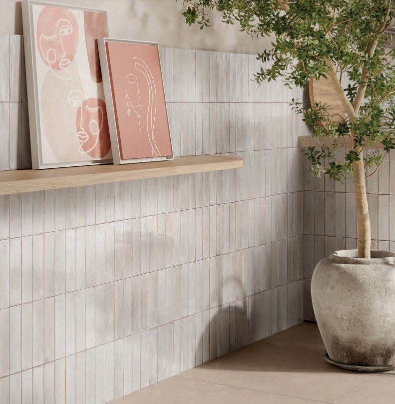 Modern Inbuilt Bath — Tile Supplies in Alstonville, NSW Modern Tiles — Tile Supplies in Alstonville, NSW