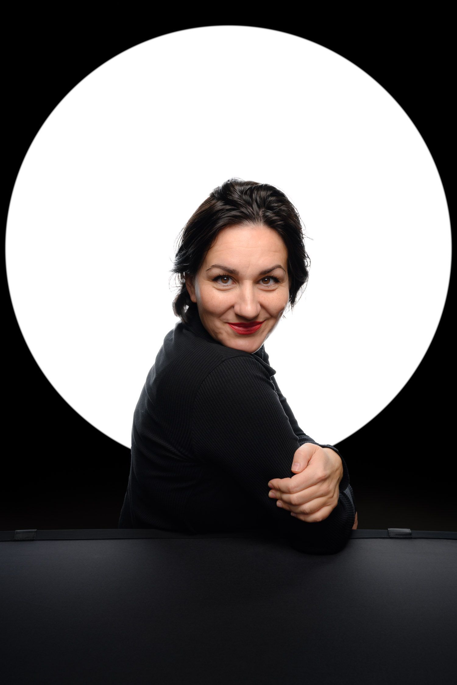 porträtt av skådespelaren Anja Rajic, Niclas Fasth