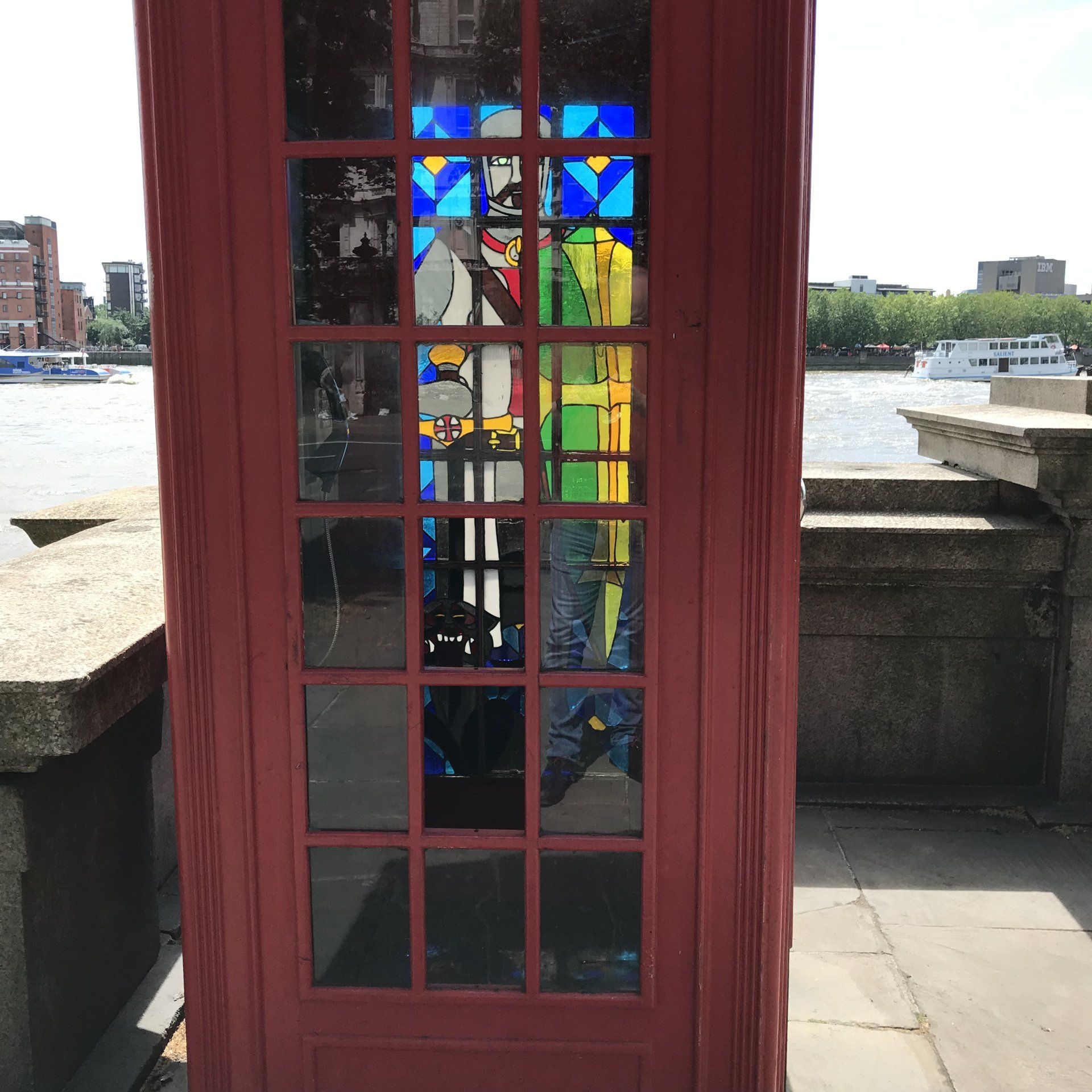 Temple phone box