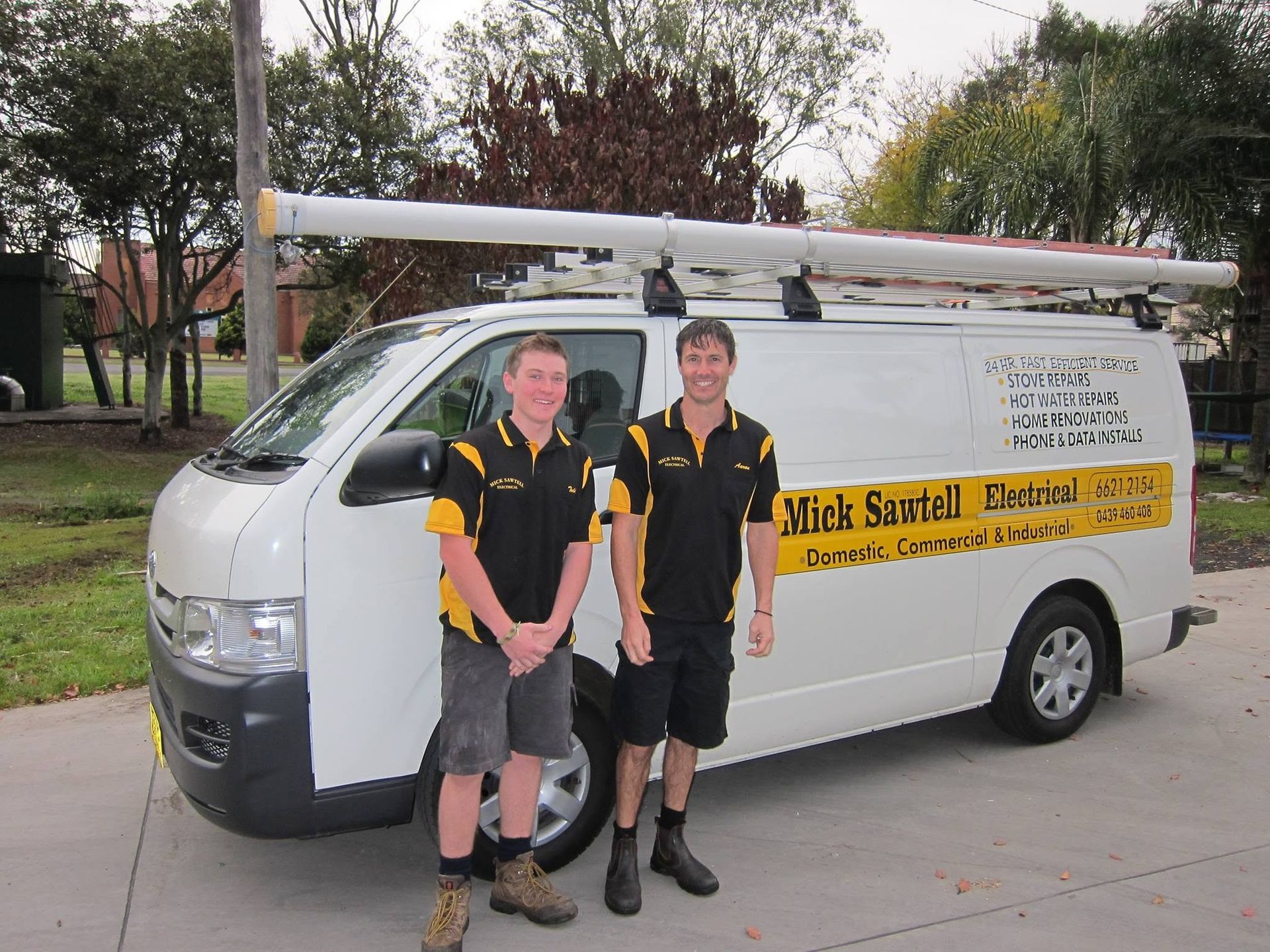 Two Electricians Smiling in Ballina