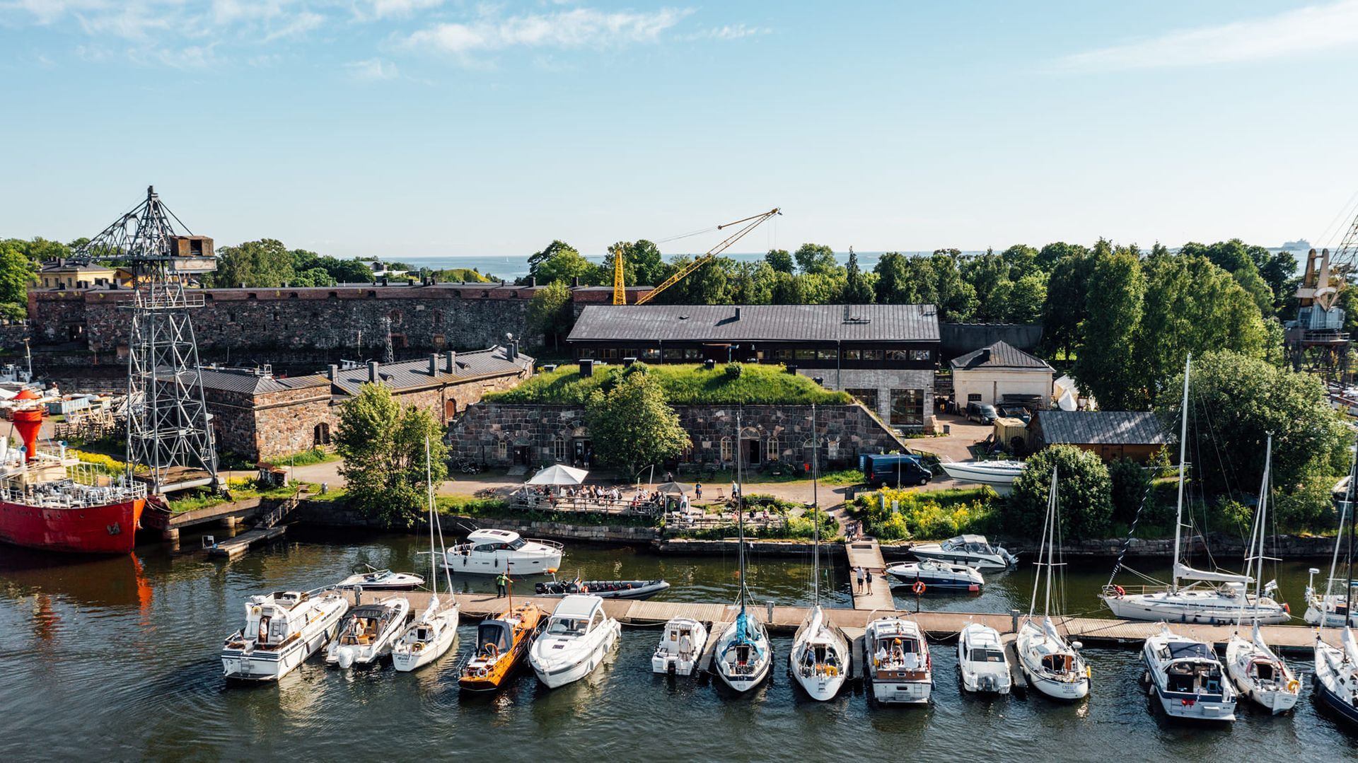 Marina Suomenlinna sea fortress