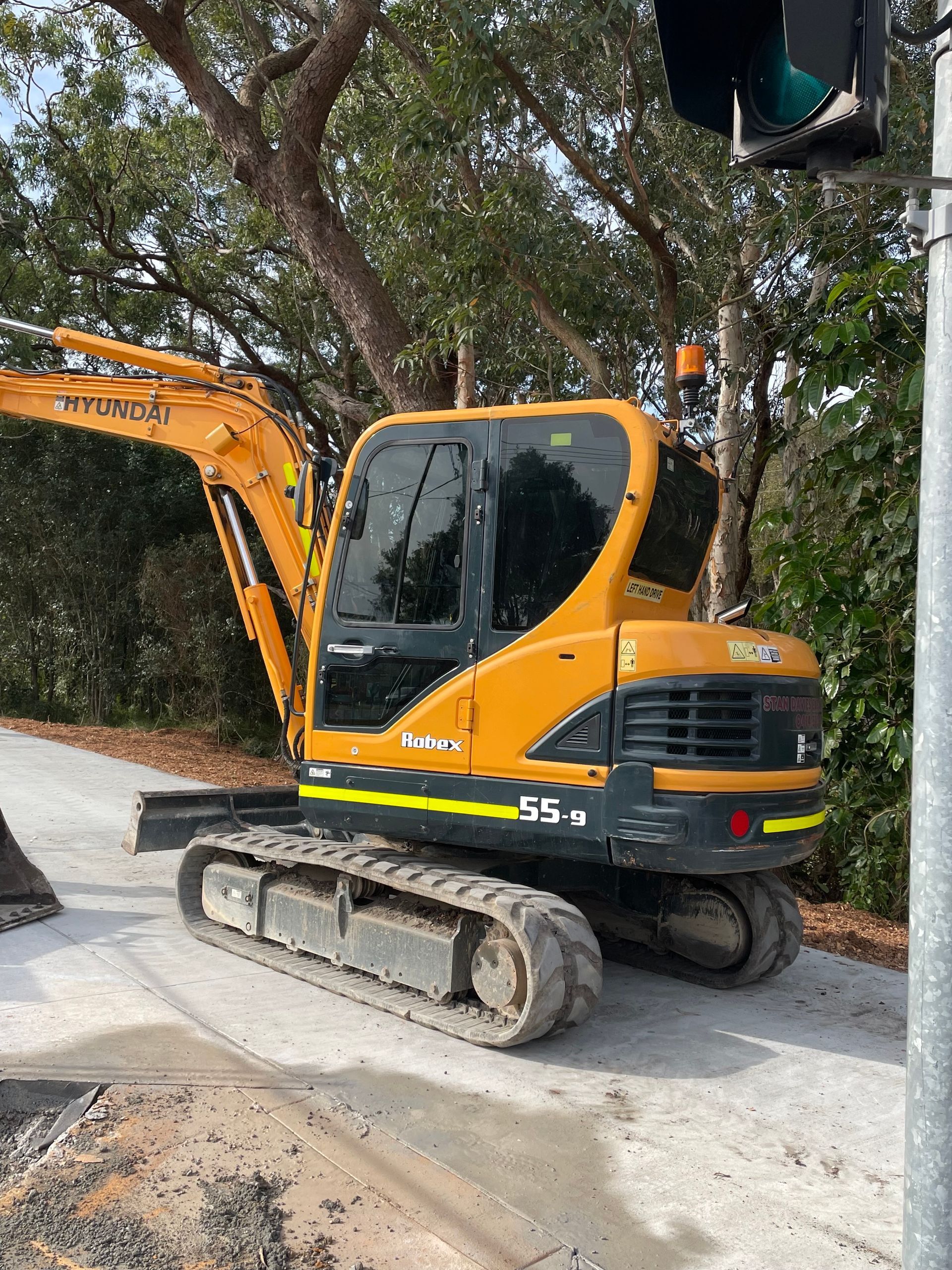 small excavator — Stan Davies Excavations in Glendale, NSW