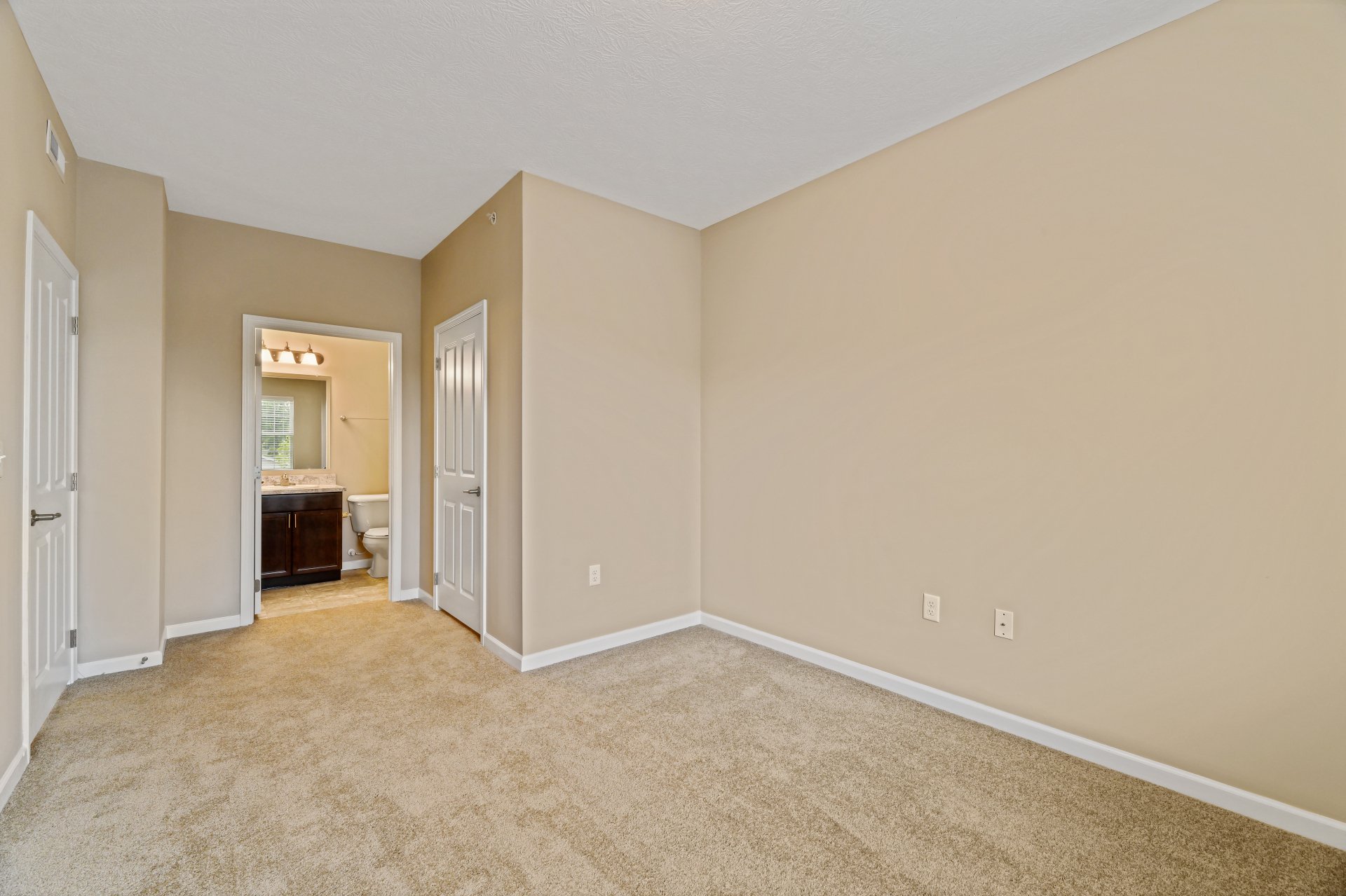 Gallery The Monarch Blacklick Creek Blacklick, OH