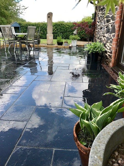 Garden paving and driveways