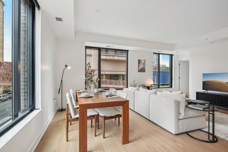 Solaire 7607 Old Georgetown living area 