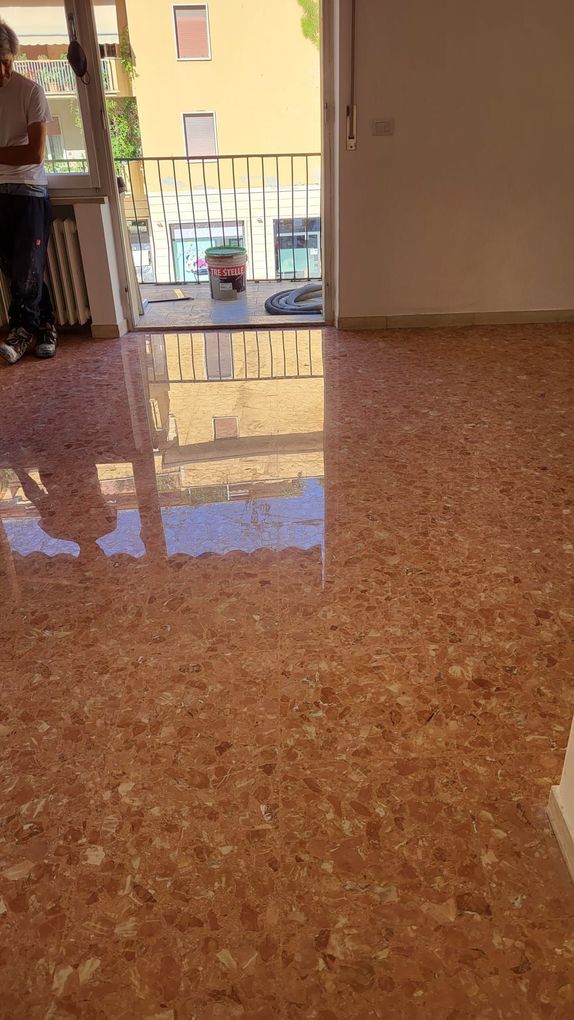 trattamento pavimento in granito
