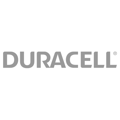 el logotipo de duracell está en blanco y negro sobre un fondo blanco .