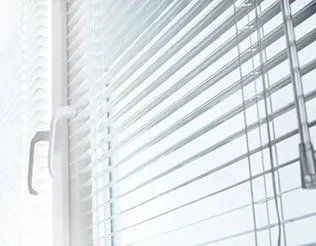 Plastic Blinds – Long Beach, CA – Stanley Shade