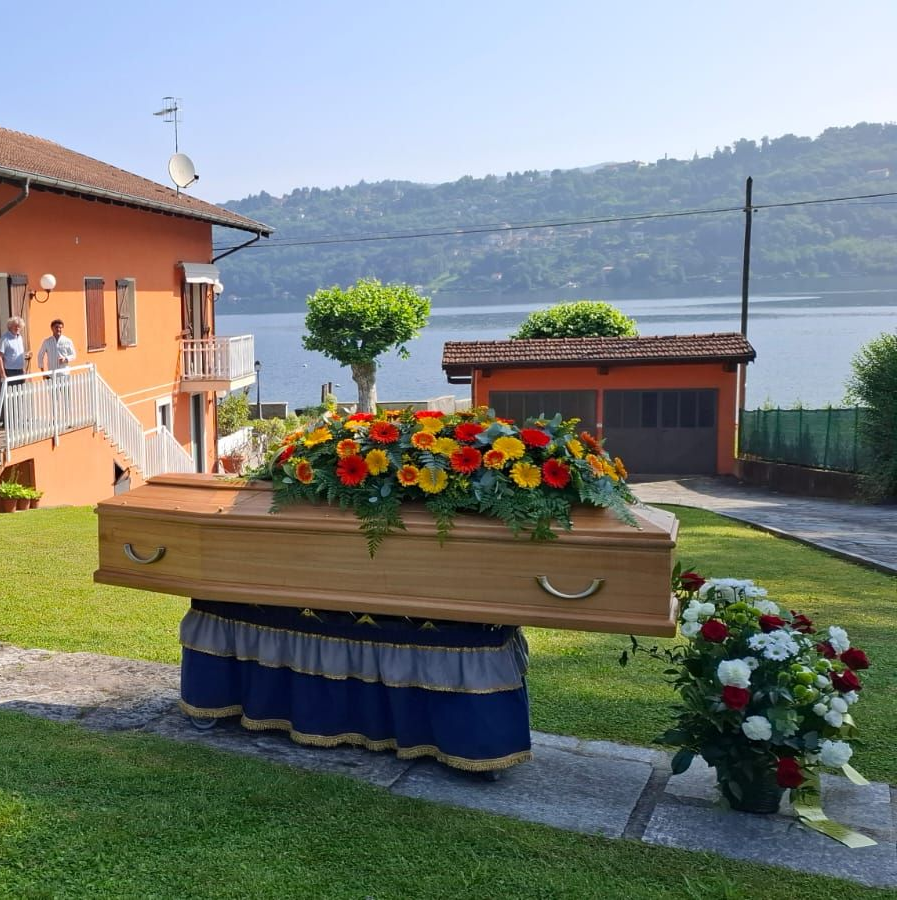 Cofano funebre in casa