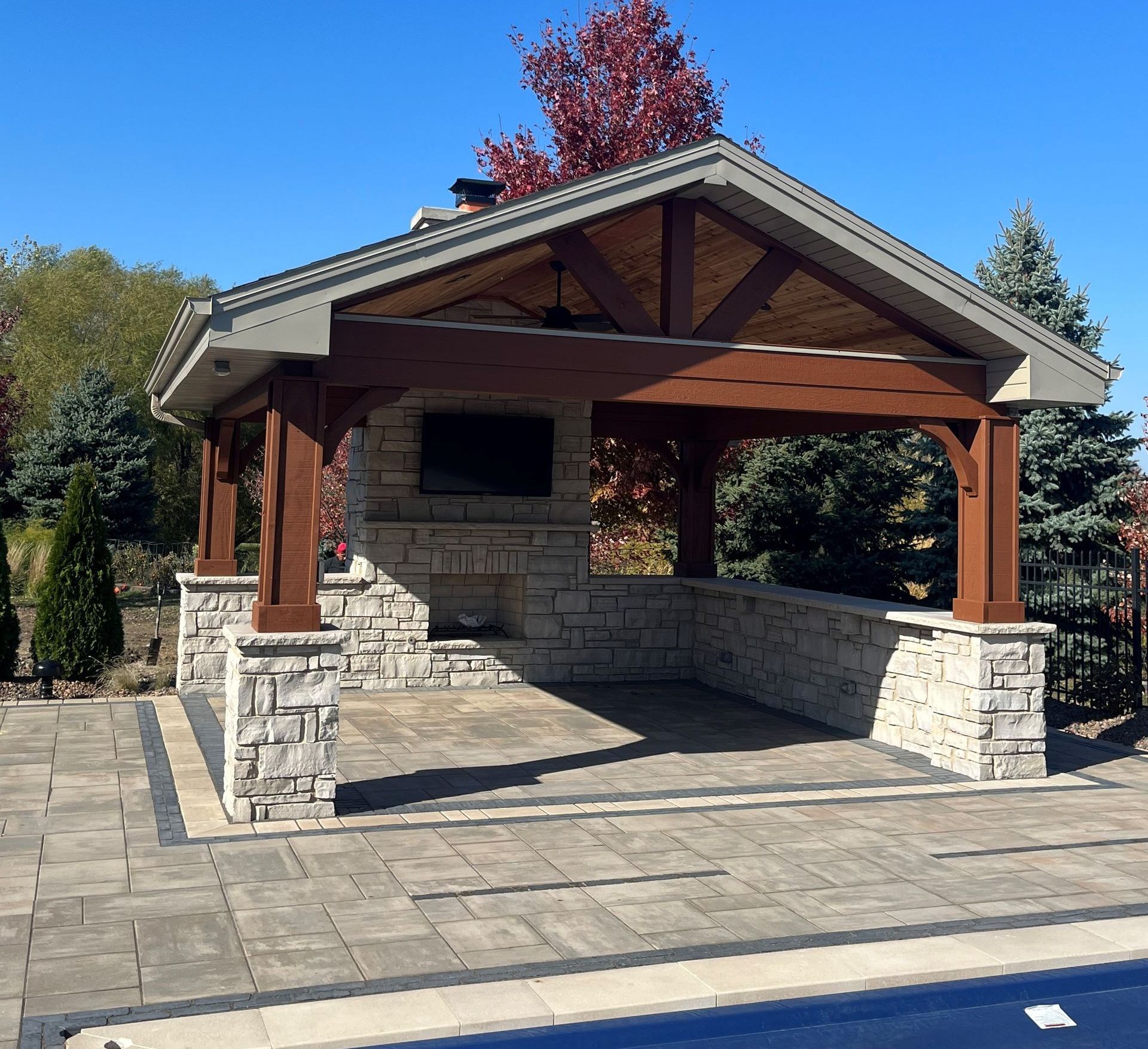 Custom outdoor patio construction near Chicago, IL