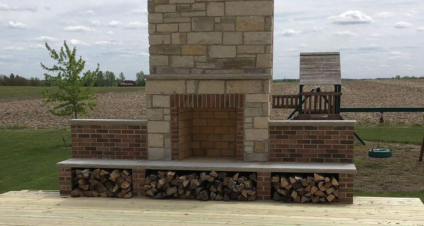 Outdoor fireplace design & construction in Schererville, IN