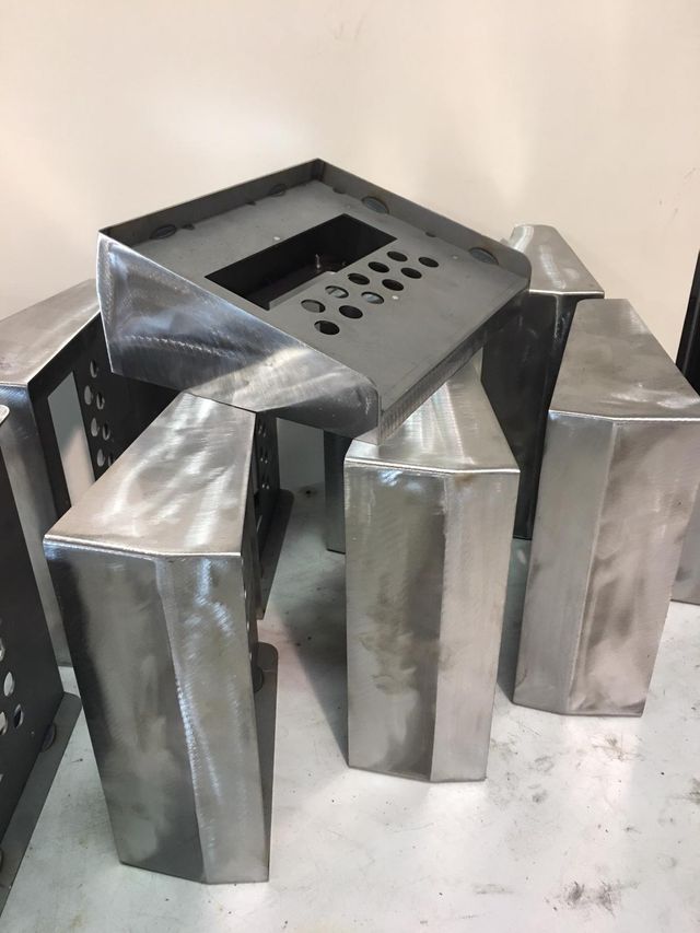 immagine di pezzi di metallo