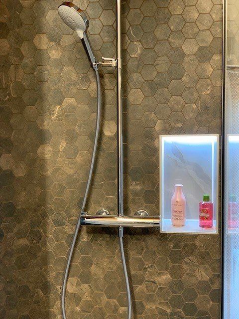 Douche à l'italienne carrelage