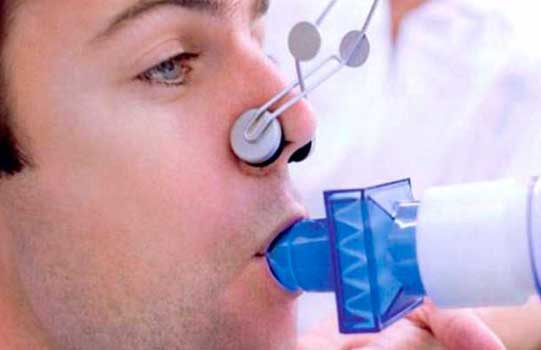 Dr. César Manuel Salazar Peña - Espirometría