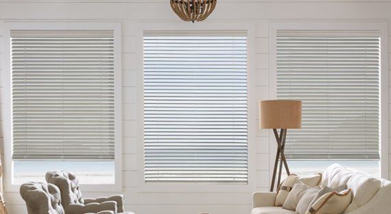 Hunter Douglas EverWood® Alternative Wood Blinds, Window blinds, faux wood blinds near New Braunfels, Texas (TX)