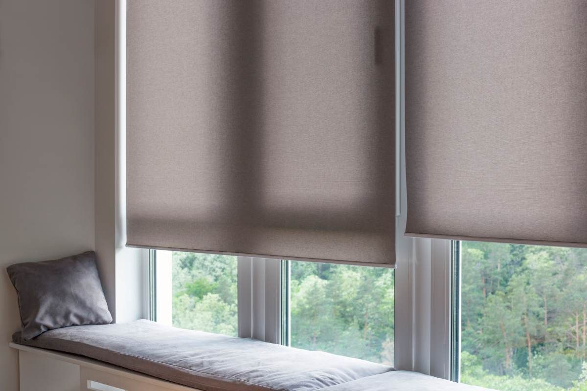 Hunter Douglas, Graber®, Norman Roller Shades solar shades window coverings near Austin, Texas (TX)
