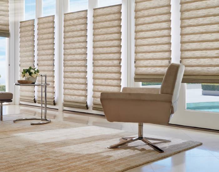 Hunter Douglas Vignette® Modern Roman Shades and Roman Blinds near New Braunfels, Texas (TX)