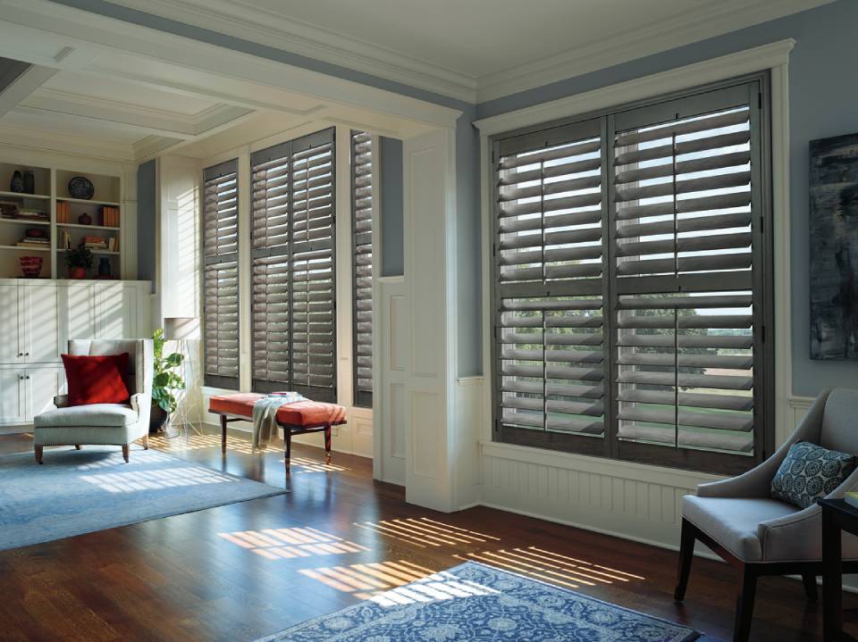 Hunter Douglas Heritance® Hardwood Shutters Wood Shutters Natural Wood Faux Wood near Austin, Texas (TX)