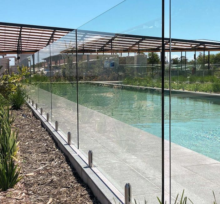 Glass Pool Fencing cleaning