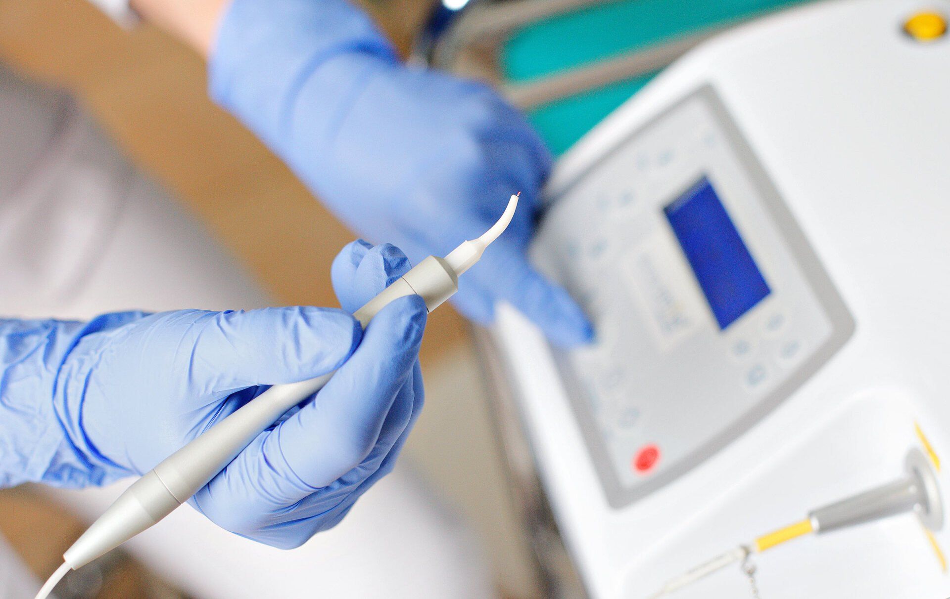 Dental tool 