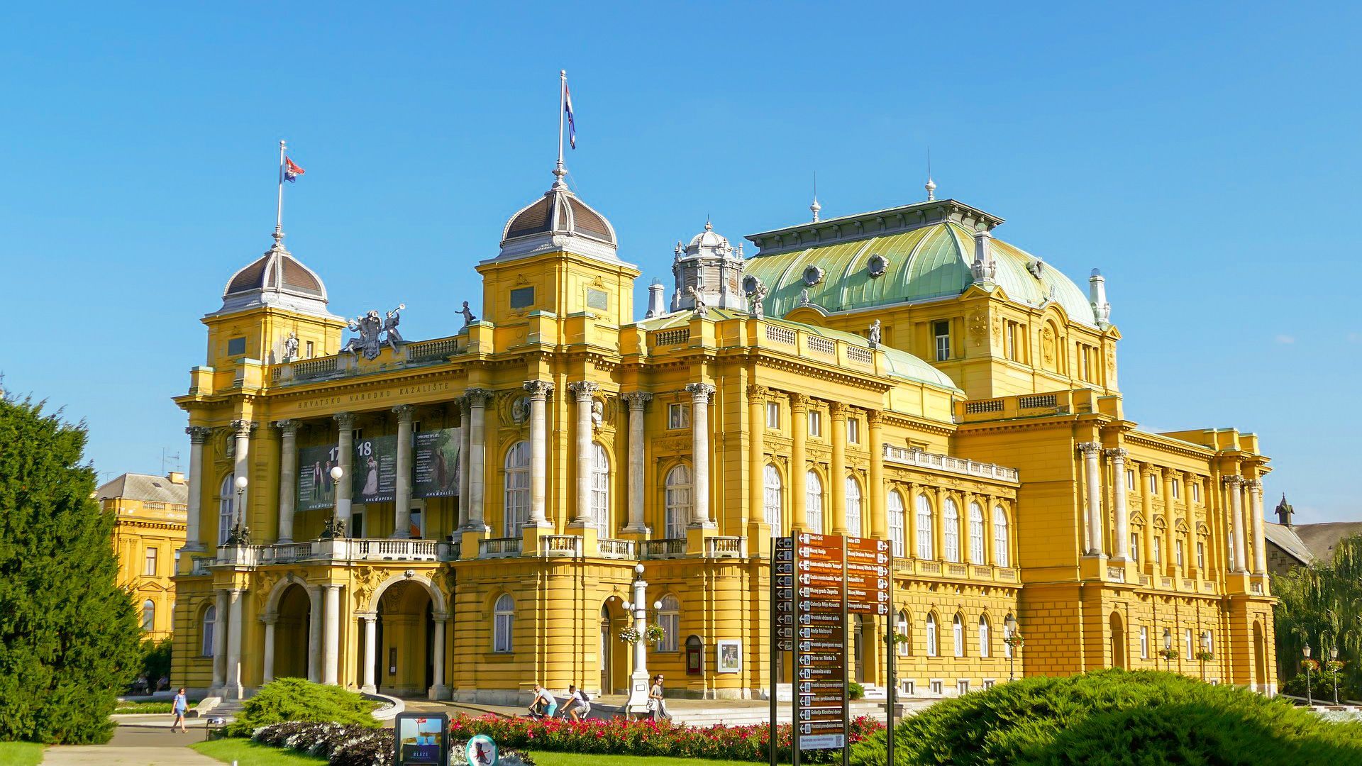 Kroatisches Nationaltheater in Zagreb – kulturelles Wahrzeichen in der Nähe des Dentalzentrums