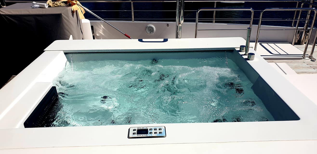 Jacuzzi