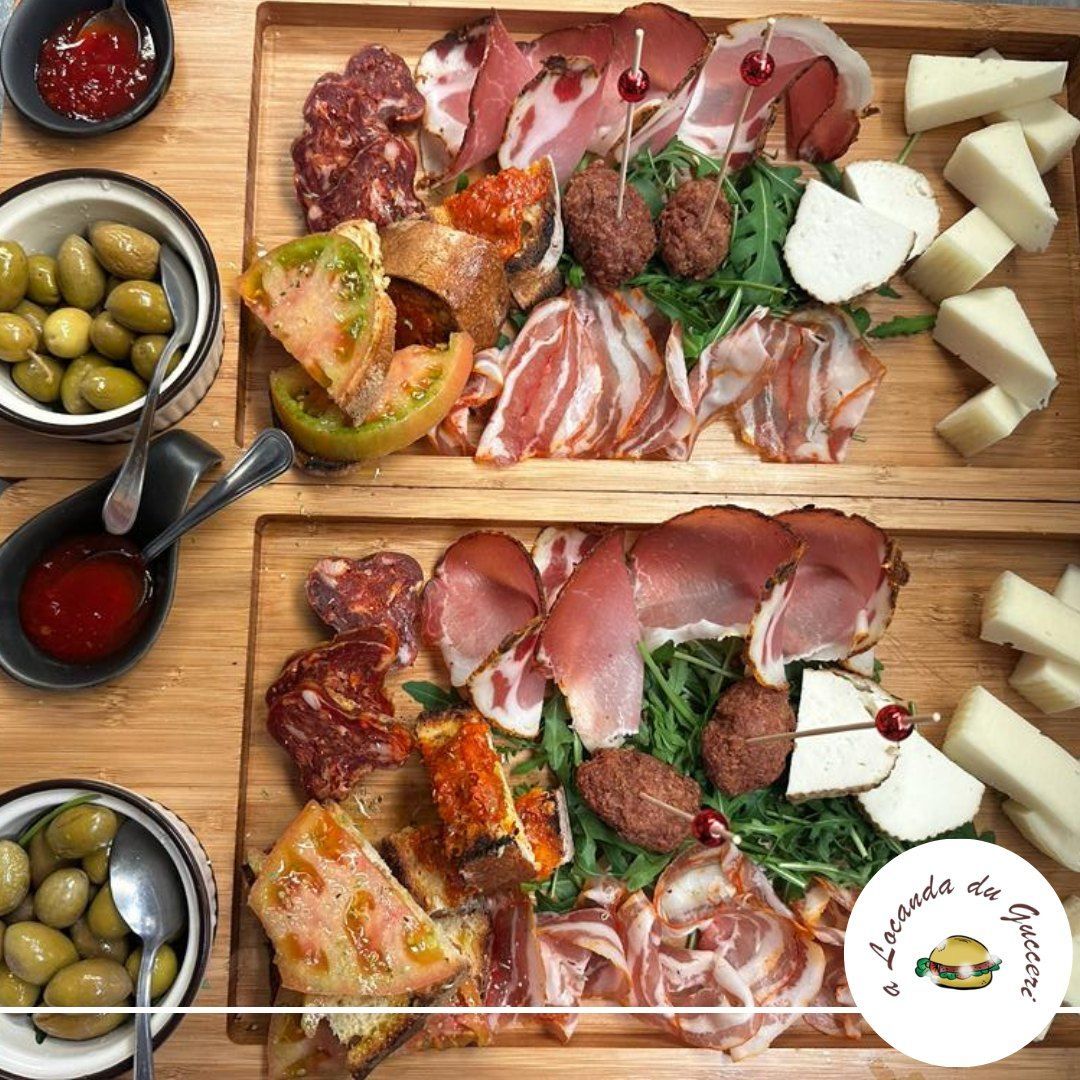 antipasti con affettati e salumi di produzione propria