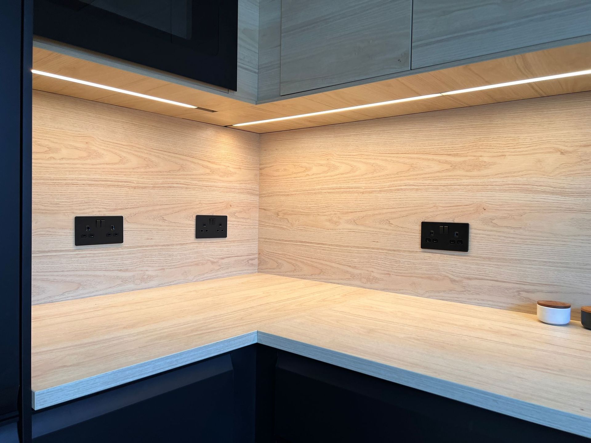 Sockets and lights installed